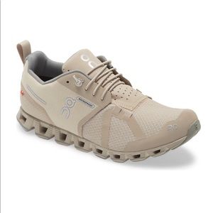 ON Cloud Waterproof Running Shoe in Desert Lunar